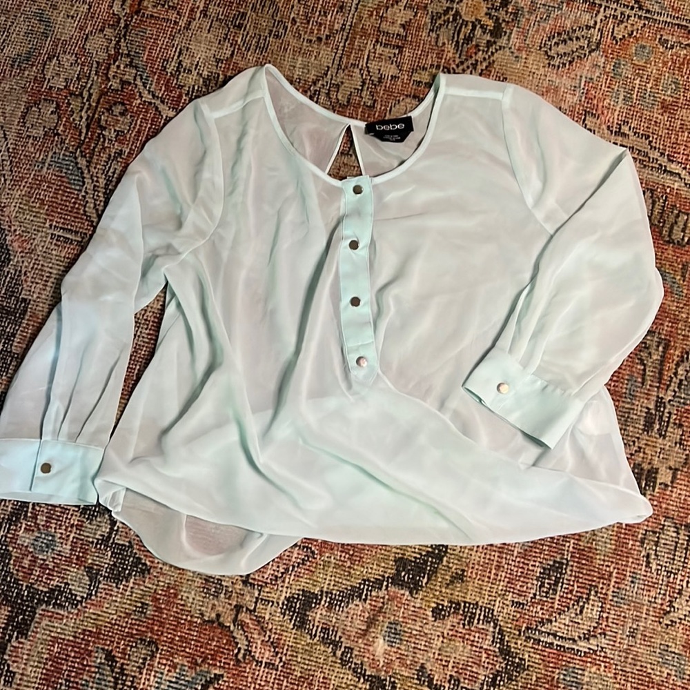 Bebe mint chiffon twist blouse
